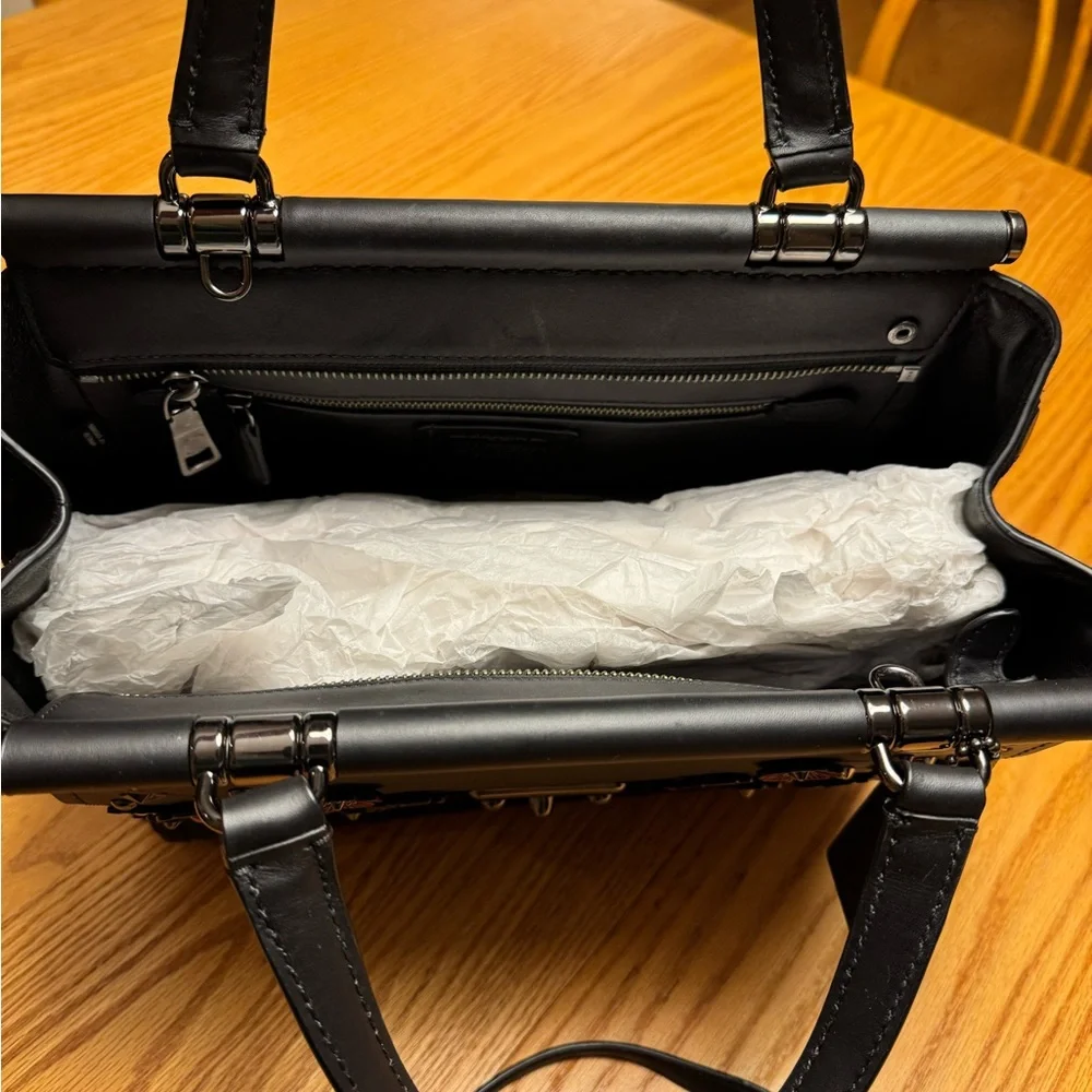 Coach Tea Rose Drifter 2-way Flower Stud  Shoulder Bag. C1781-59522 - Picture 2 of 5